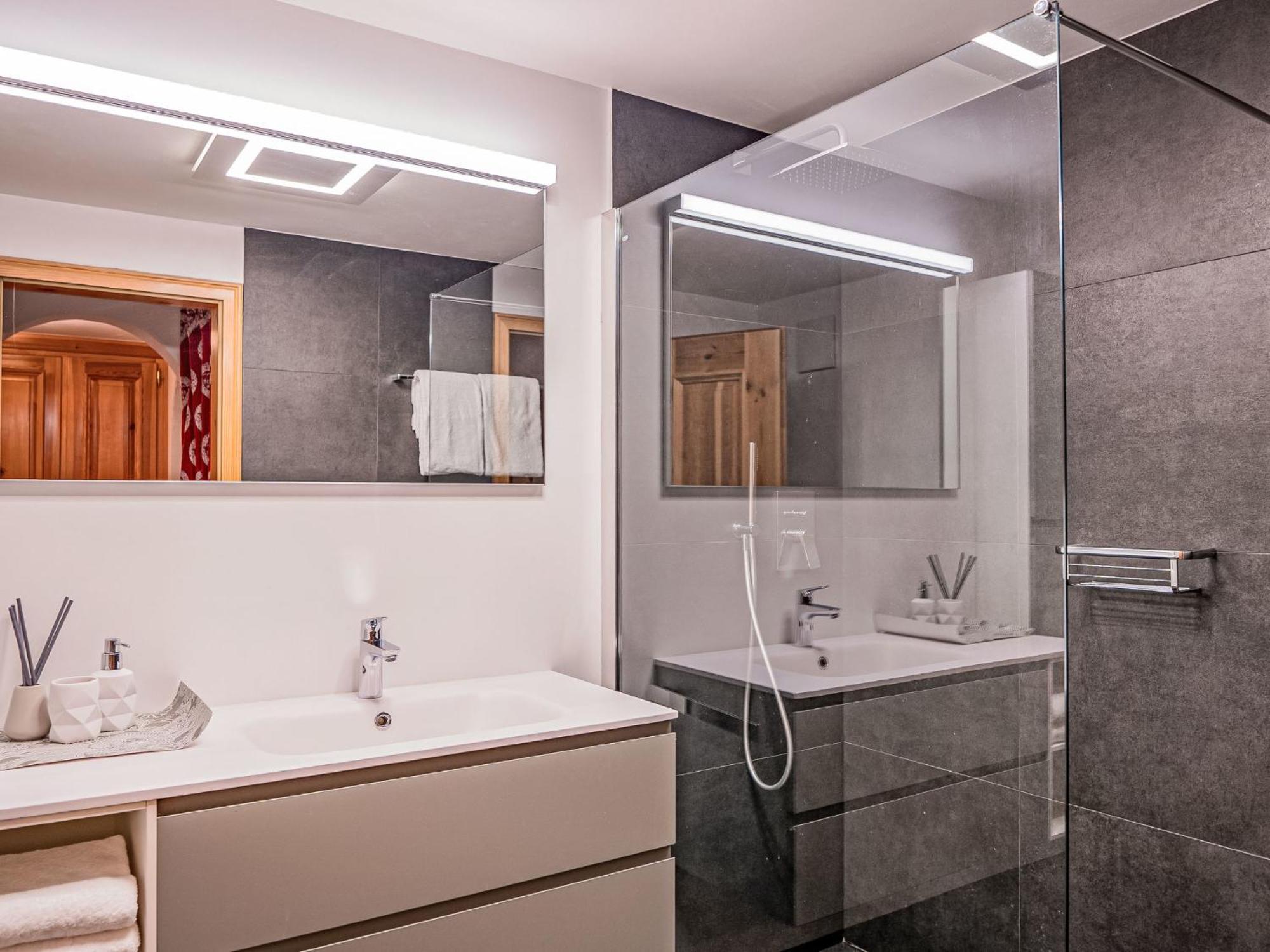 Apartment Chesa Vadret Surlej By Interhome Luaran gambar