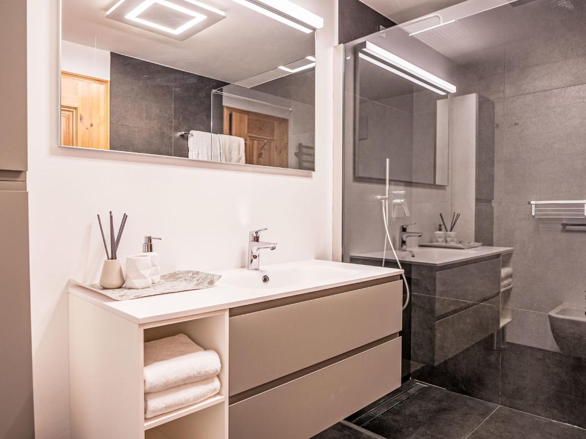 Apartment Chesa Vadret Surlej By Interhome Luaran gambar