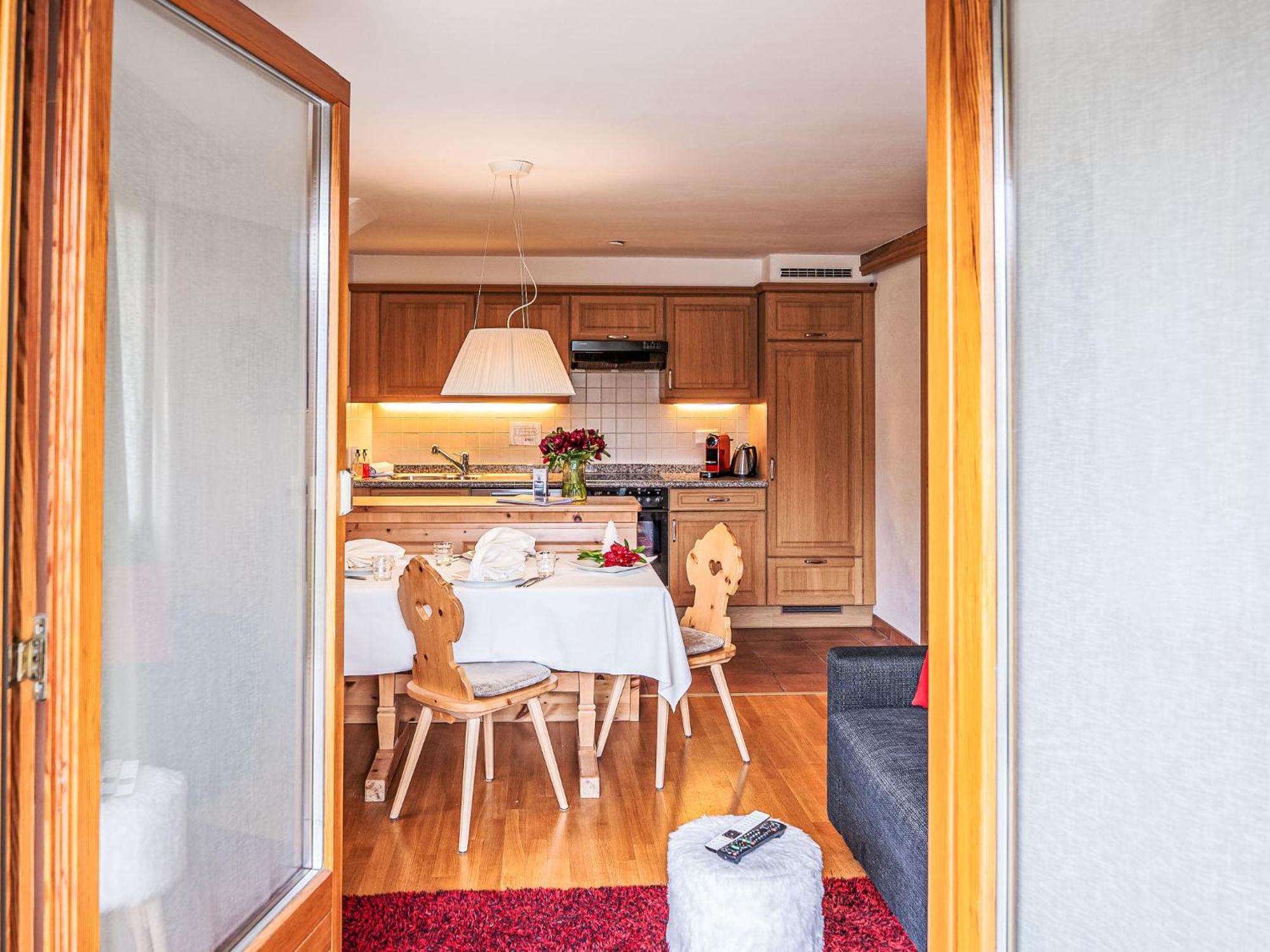 Apartment Chesa Vadret Surlej By Interhome Luaran gambar